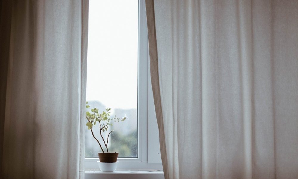 Wymiana okien na ciepłe – co należy wiedzieć przed zakupem?